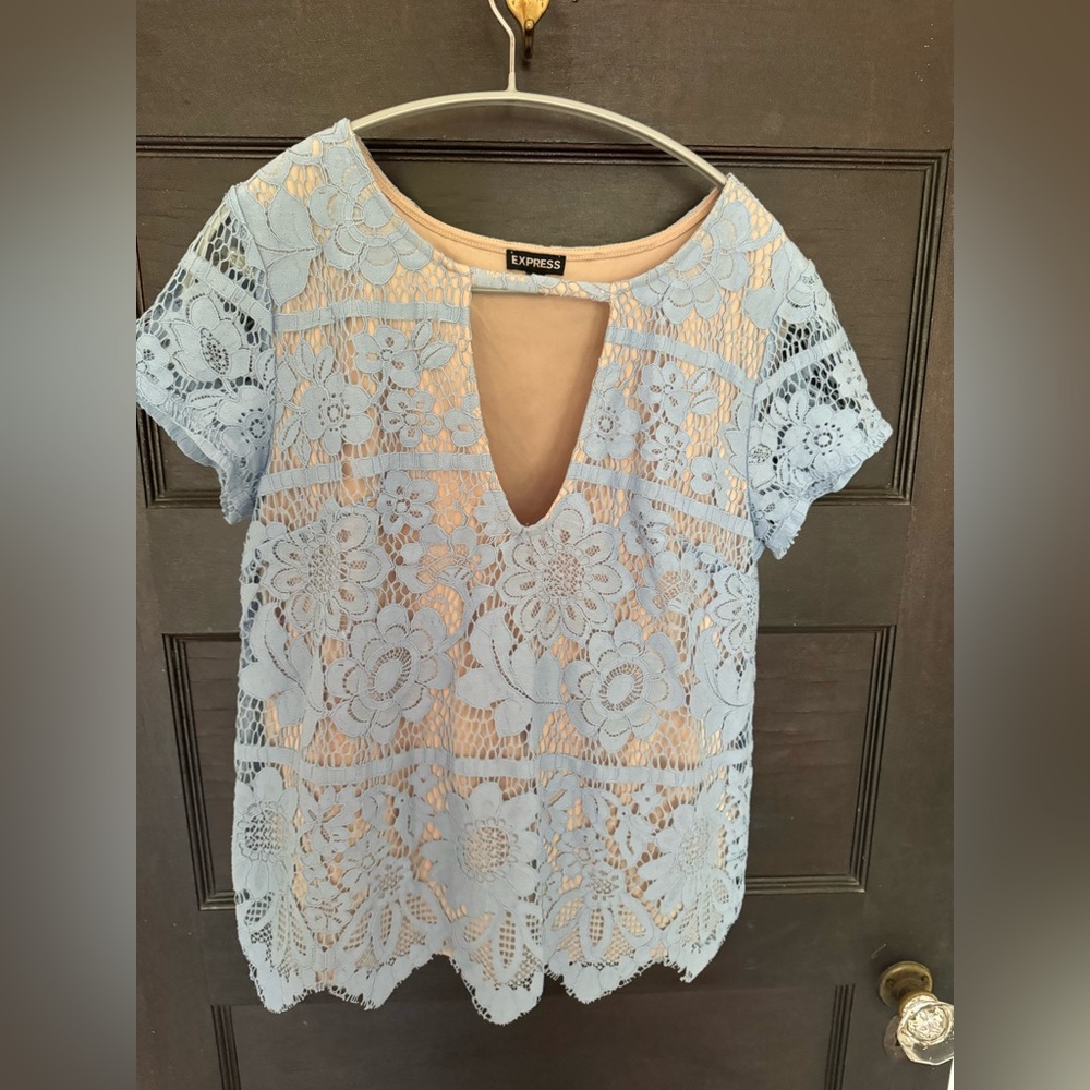 Express lace keyhole top S